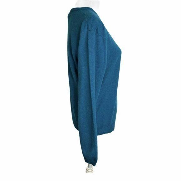 White Wheeler & Martha Cashmere Crewneck Sweater - Picture 5 of 8